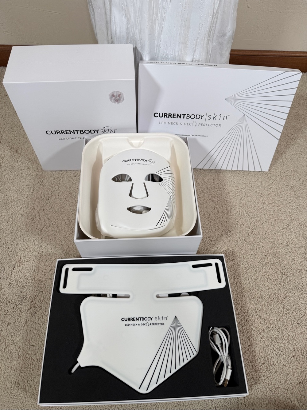 CurrentBody Skin LED Red Light Therapy Face & Neck Kit: Series 2